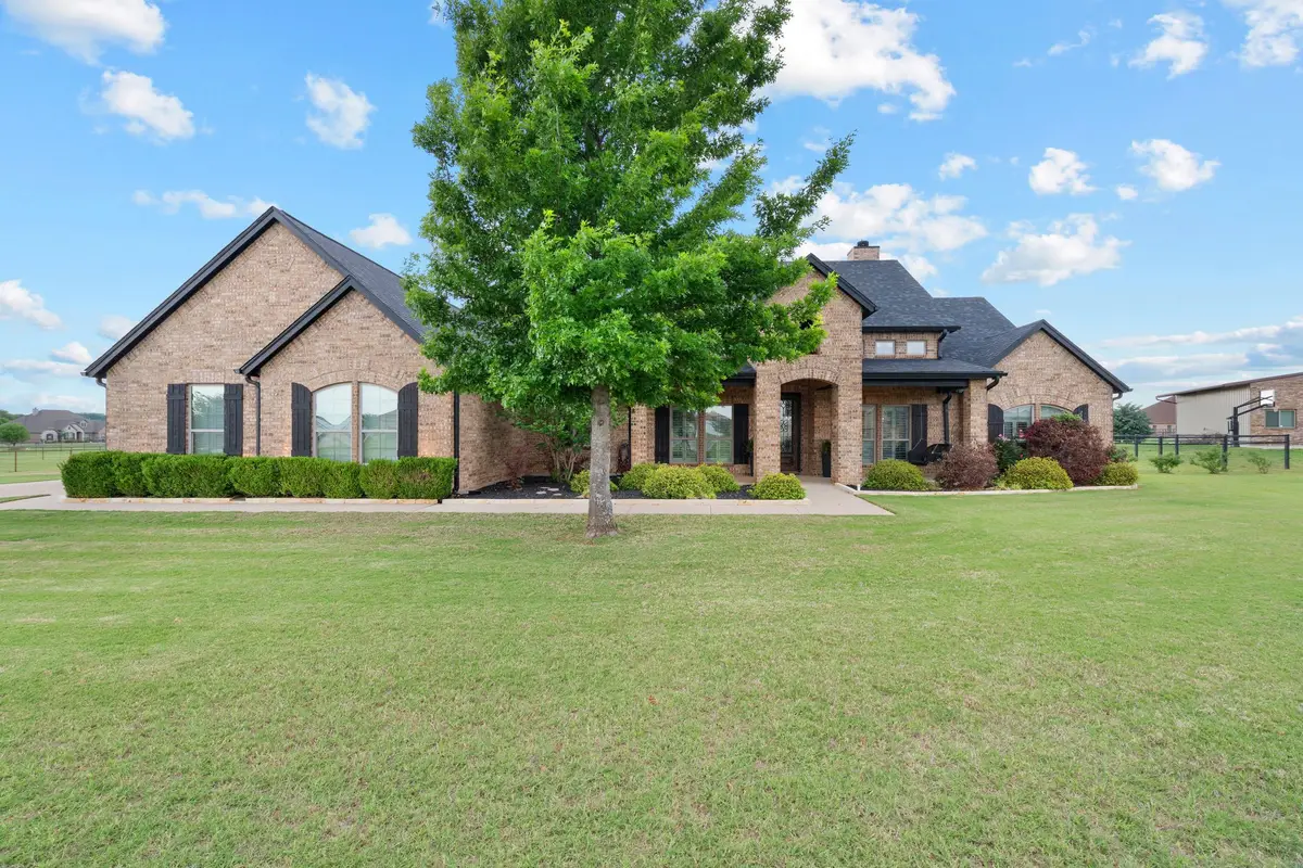 112 Eagle Moor Lane, Weatherford, TX 76087 - #1