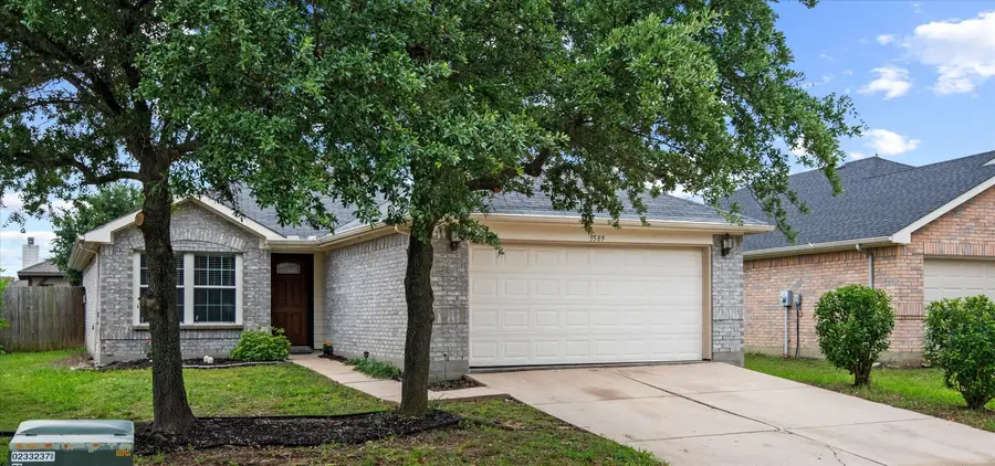 5589 Hunters Bend Lane, Dallas, TX 75249 - #3