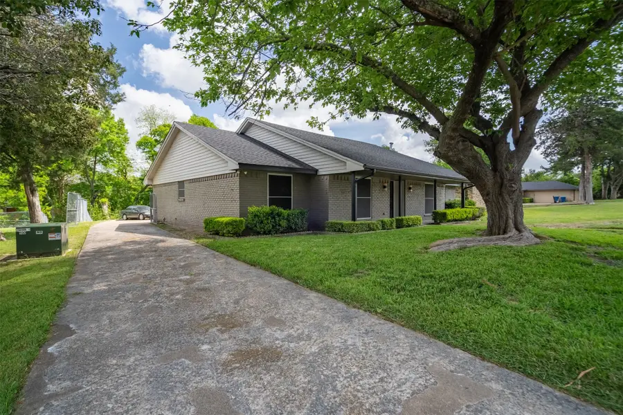 316 Brookwood Drive, Desoto, TX 75115 - #3