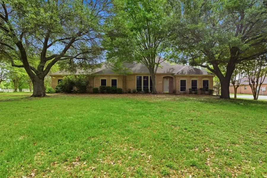 270 Brookbend Drive, Waxahachie, TX 75165 - #3
