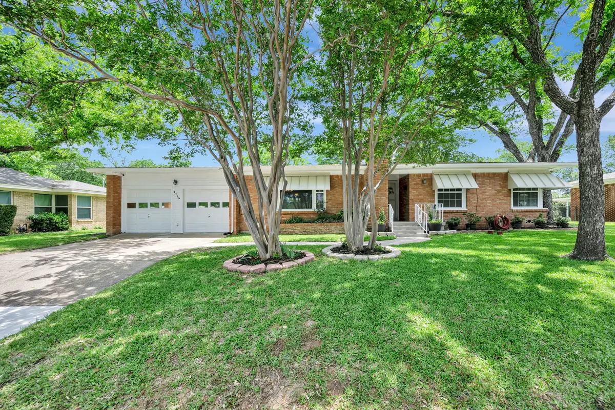 2716 Spruce Park Drive, Richland Hills, TX 76118 - #1