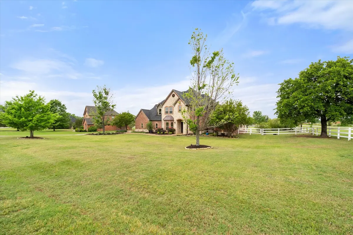 6400 Gehrig Circle, Burleson, TX 76028 - #1