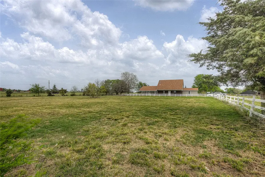3210 Fm 1563, Wolfe City, TX 75496 - #3