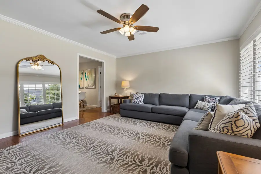 9077 Longmont Drive, Dallas, TX 75238 - #3