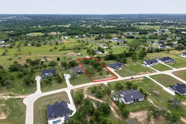 1036 Estancia Boulevard, Weatherford, TX 76088