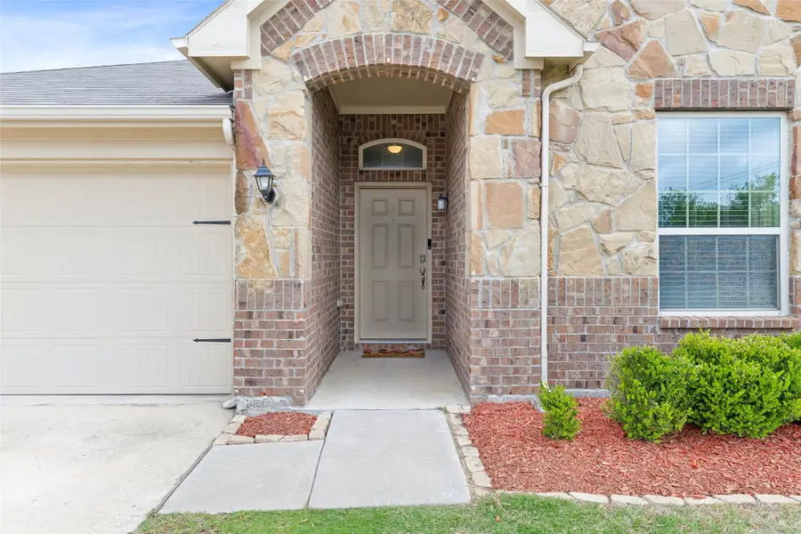 400 Sandhurst Drive, Fort Worth, TX 76036 - #3