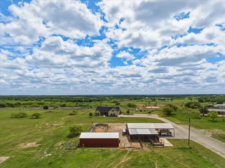 5805 S Fm 113, Millsap, TX 76066 - #2
