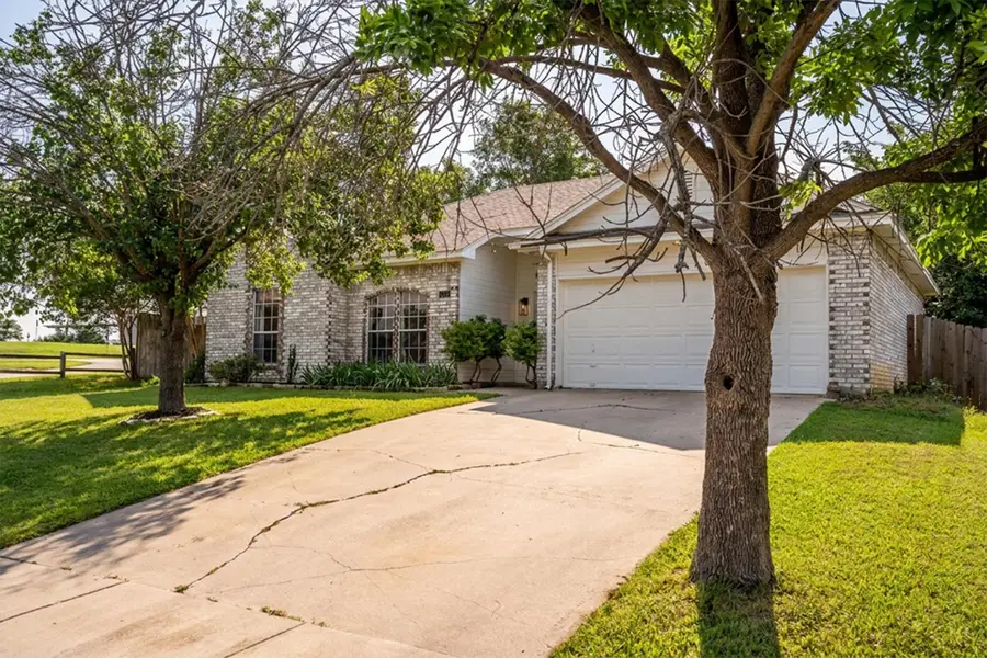 211 Arthur Drive, Kennedale, TX 76060 - #3