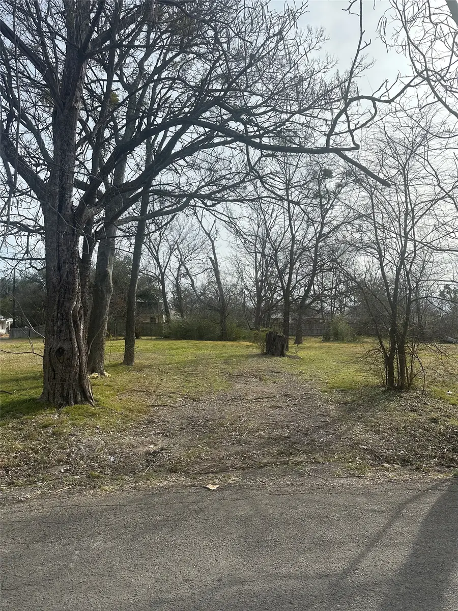 1802 Division Street, Commerce, TX 75428 - #2