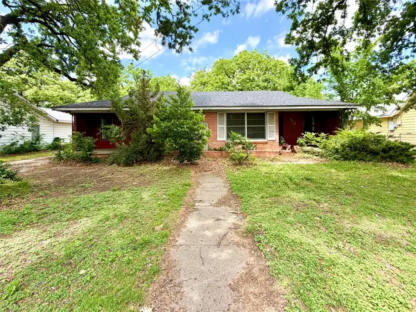 3717 Springdale Road, Fort Worth, TX 76111