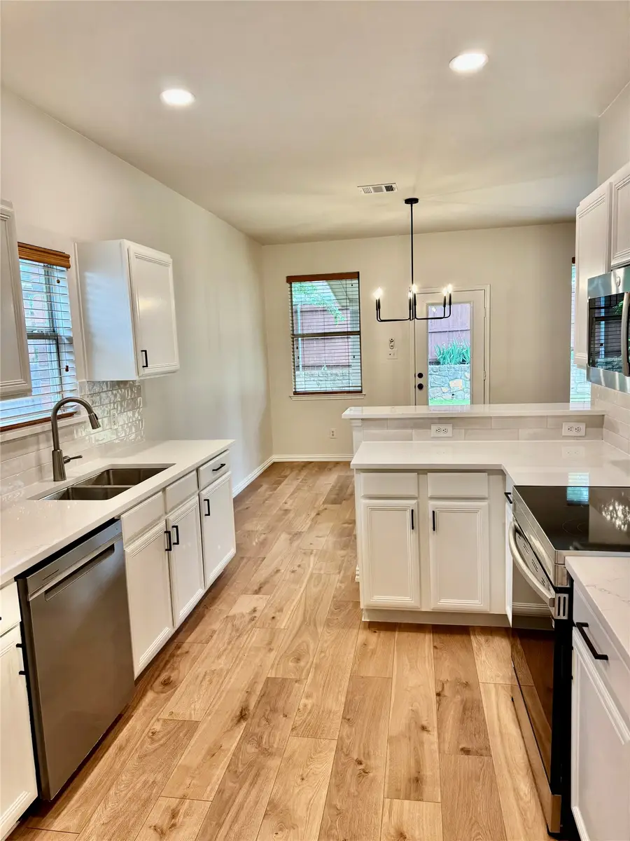 1117 Pine Ridge Road, Roanoke, TX 76262 - #3