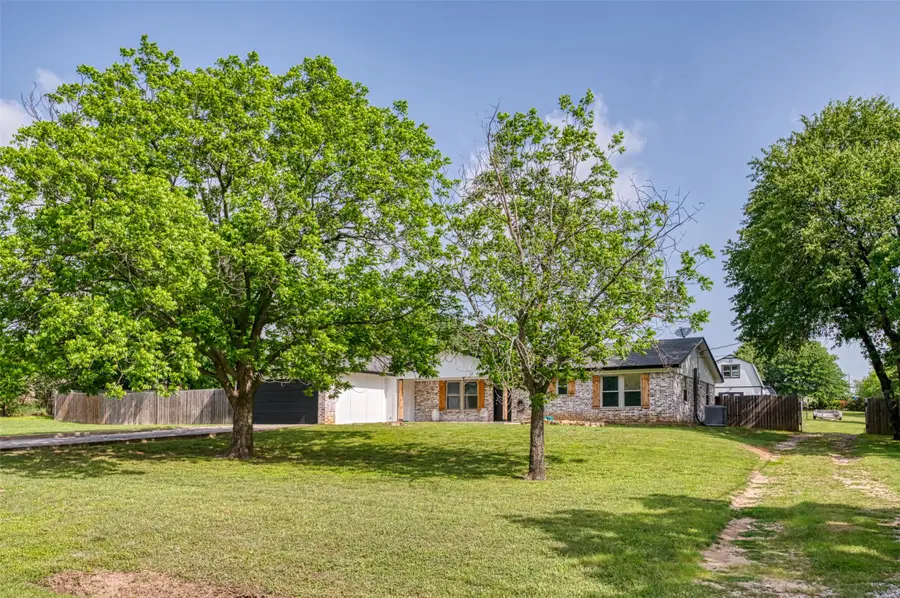 2268 Tanglewood Street, Weatherford, TX 76085 - #3