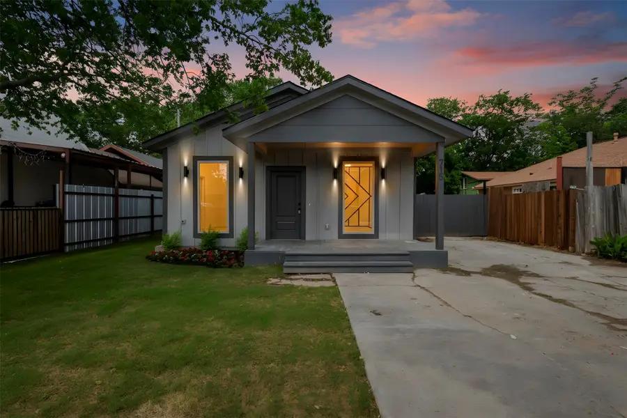715 Ezekial Avenue, Dallas, TX 75217 - #2