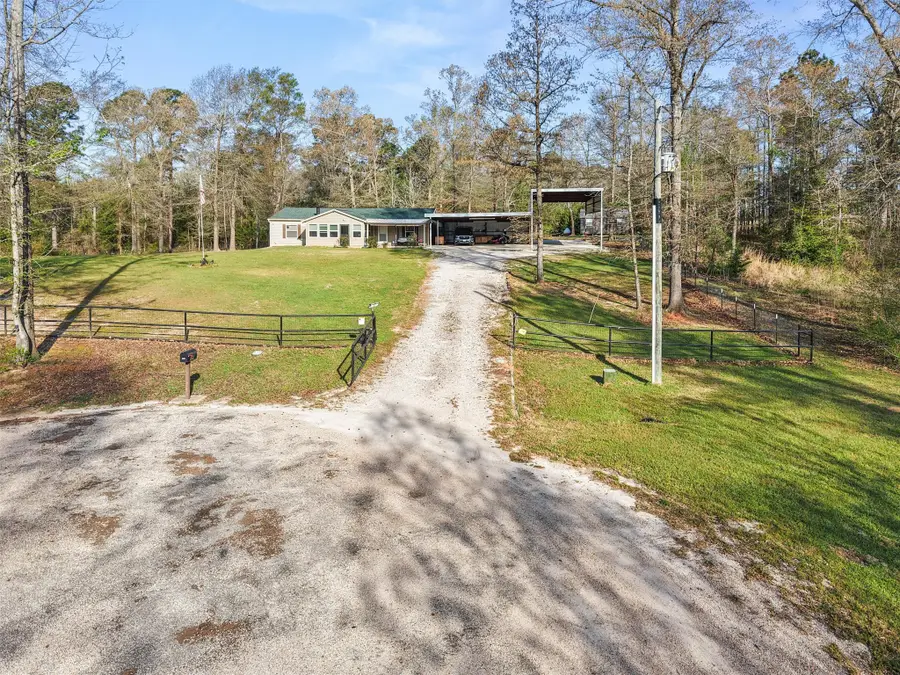 136 W Basil Drive, Diana, TX 75640 - #3