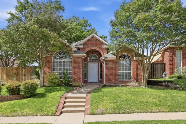1714 Northampton Drive, Rowlett, TX 75089