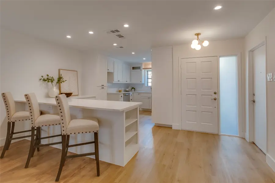 2143 Kessler Court #38, Dallas, TX 75208 - #3