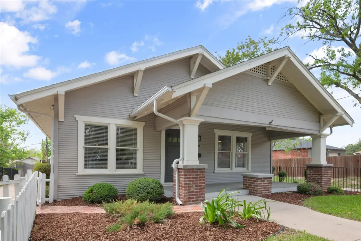 2700 College Avenue, Fort Worth, TX 76110 - #1