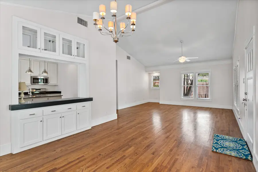 2700 College Avenue, Fort Worth, TX 76110 - #3