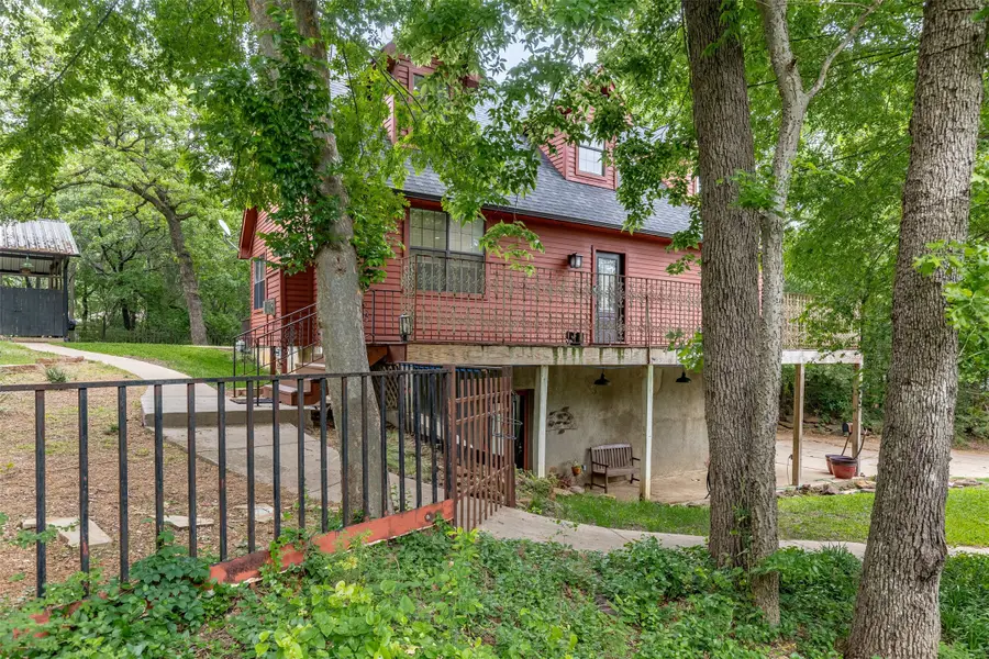 828 S Maurice Avenue, Denison, TX 75020 - #2