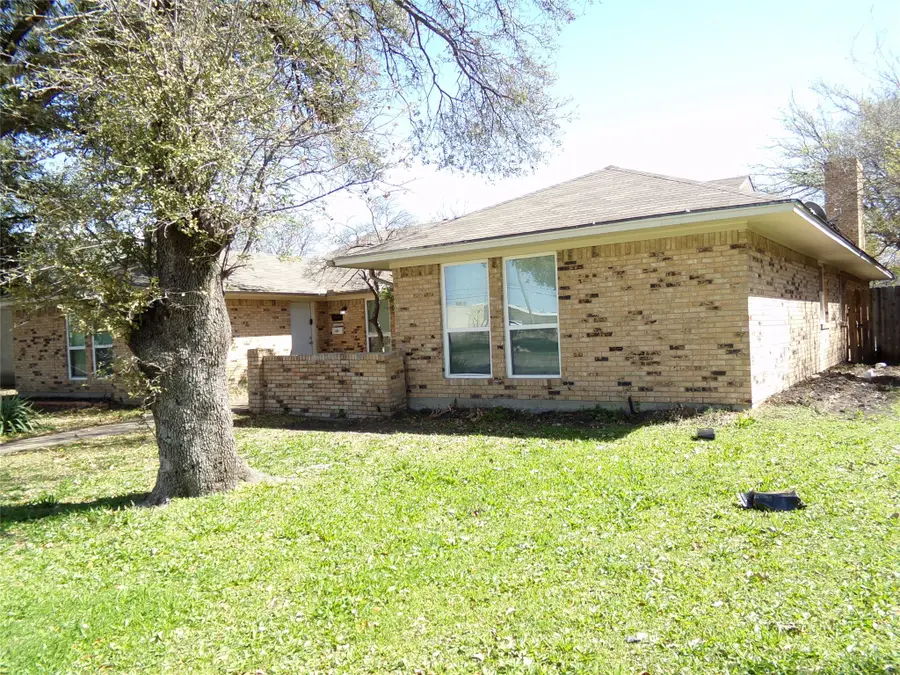 9954 Brockbank Drive, Dallas, TX 75220 - #3