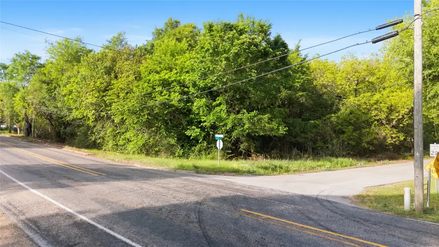 615 N Jarvis Street, Troup, TX 75789 - #2