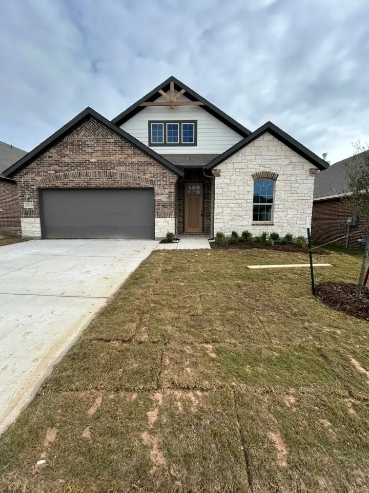 3510 Helena Street, Gainesville, TX 76240 - #1