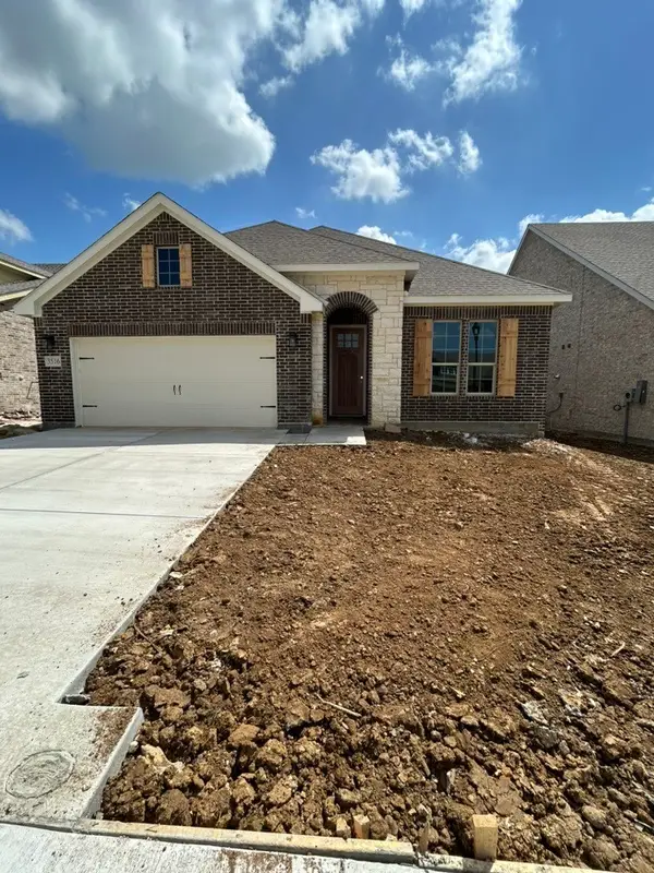 3516 Helena Street, Gainesville, TX 76240