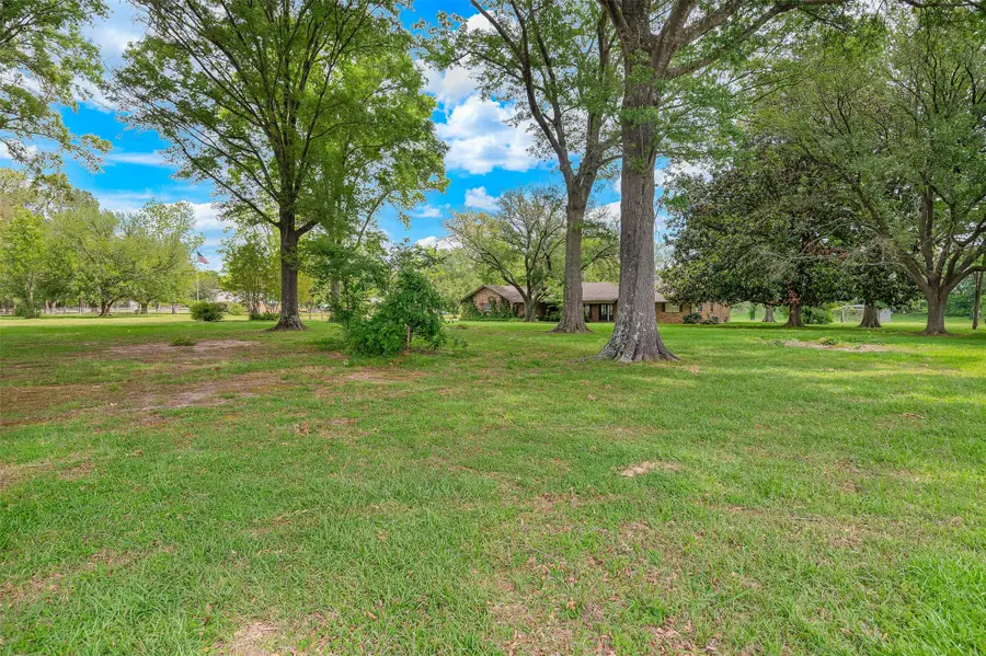 2564 Swan Lake Road, Bossier City, LA 71111 - #3