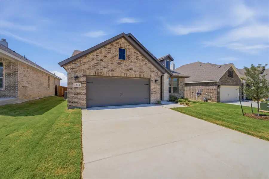 3518 Helena Street, Gainesville, TX 76240 - #3