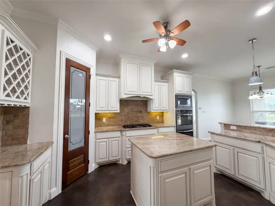 13341 Escalara Lane, Justin, TX 76247 - #2