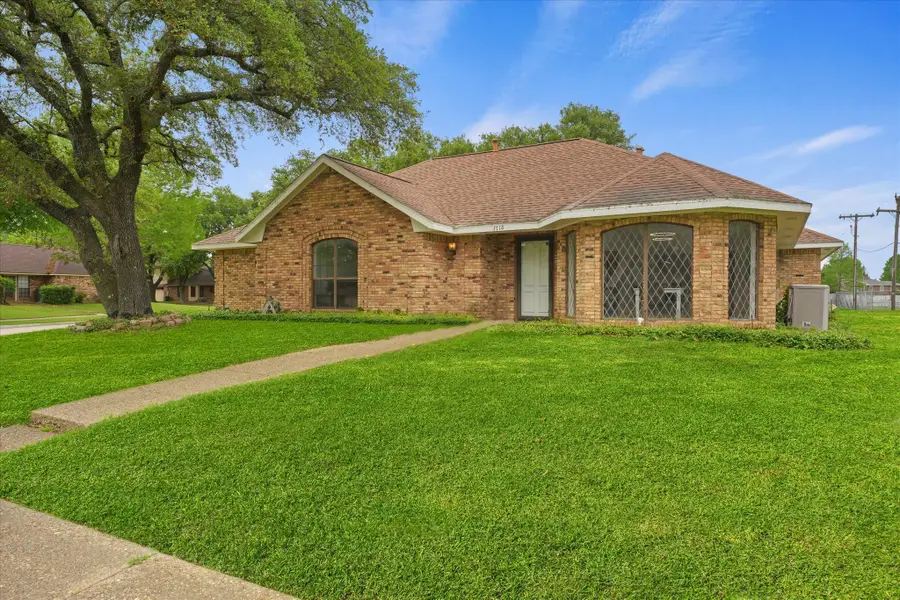 3718 Thornhill Way, Rowlett, TX 75088 - #3