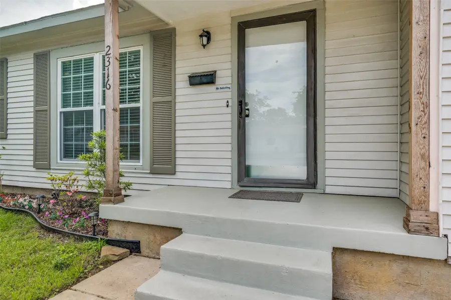2316 Cunningham Street, Irving, TX 75062 - #3