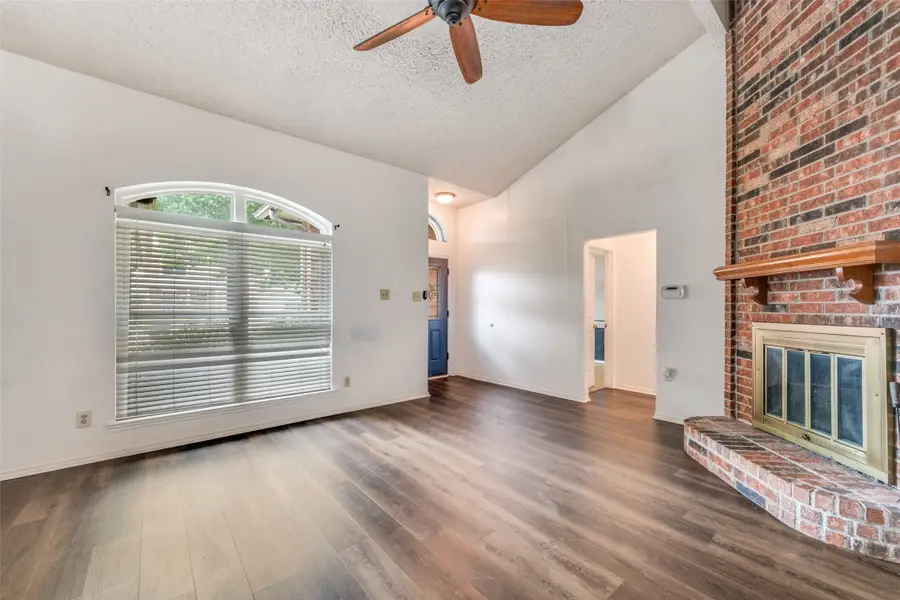 721 Deauville Drive, Fort Worth, TX 76108 - #2