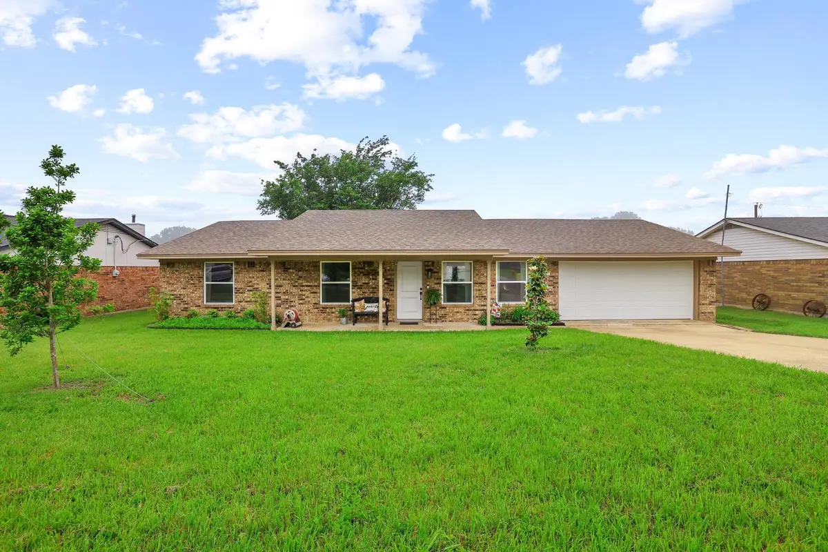 928 Ricketts Street, Howe, TX 75459 - #1