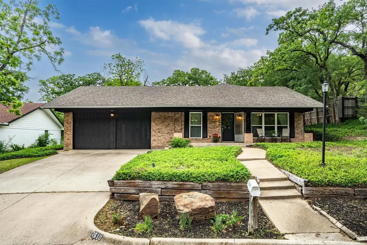2610 Oak Cliff Lane, Arlington, TX 76012 - #1