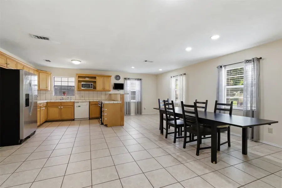 1505 Montclair Street, Arlington, TX 76015 - #3