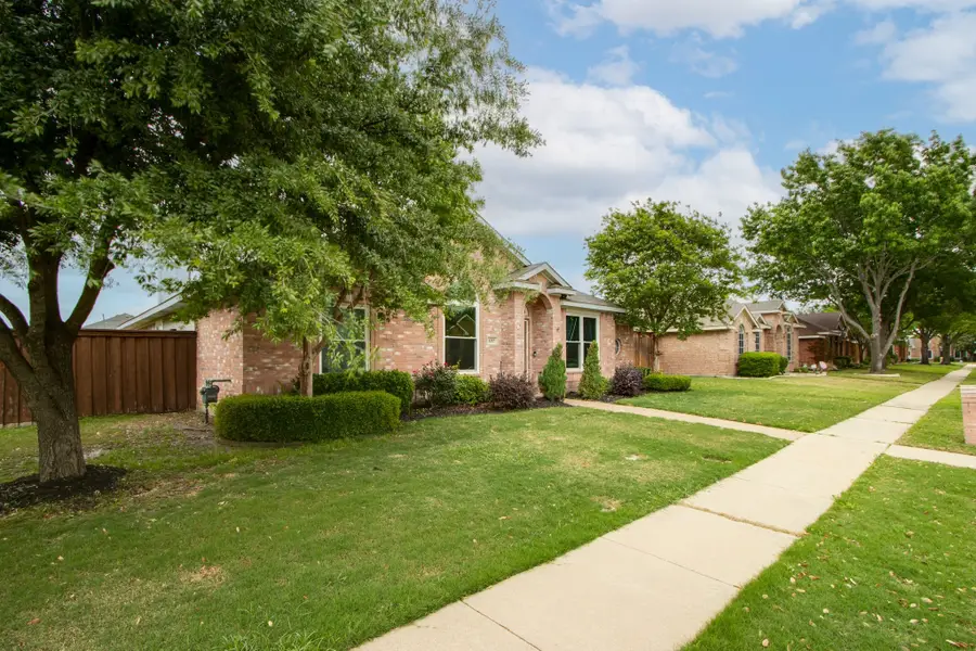 1217 Shady Elm Lane, Lewisville, TX 75067 - #2