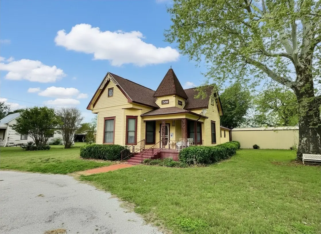 300 S Miller Street, Rising Star, TX 76471 - #1