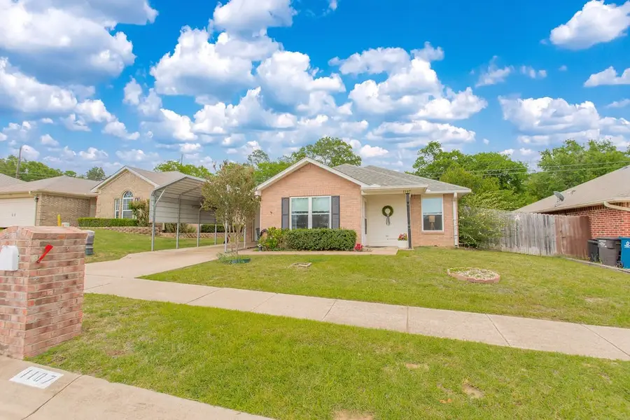 1107 Woodland Park Drive, Lindale, TX 75771 - #2
