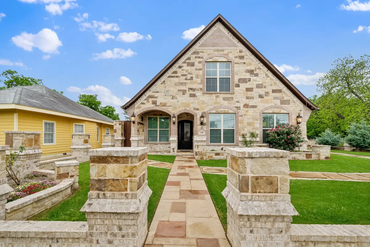 2104 Wellington Street, Greenville, TX 75401 - #1