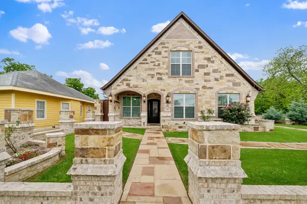 2104 Wellington Street, Greenville, TX 75401