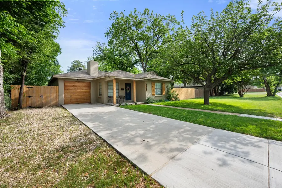 3458 Suffolk Drive, Fort Worth, TX 76109 - #3