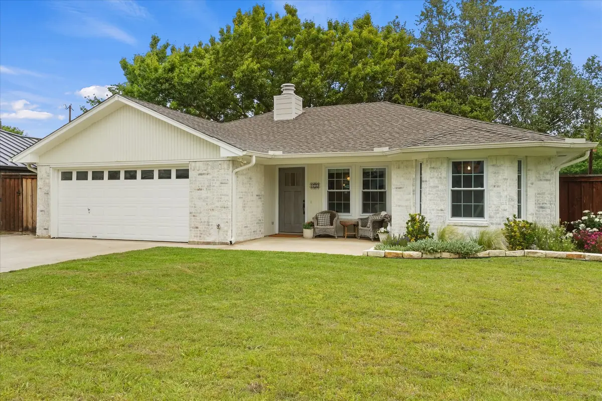 605 Meadow Lane, Roanoke, TX 76262 - #1