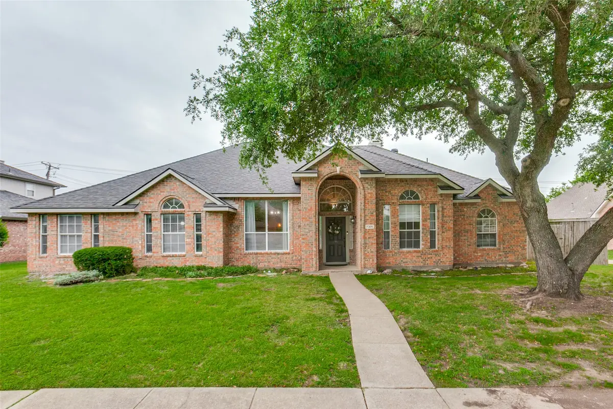 7305 Silverthorn Drive, Rowlett, TX 75089 - #1