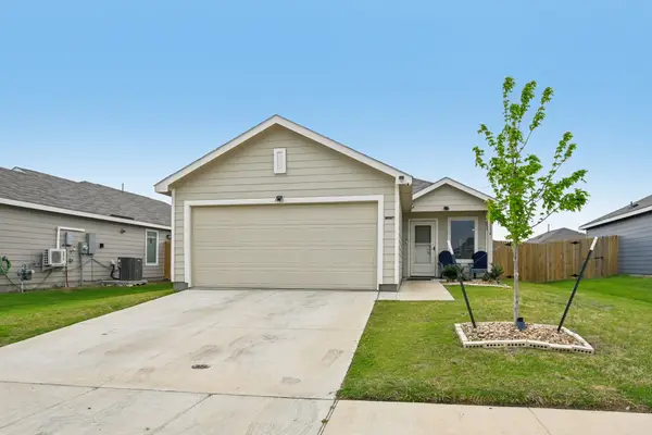 3310 Beckwith Way, Crandall, TX 75114