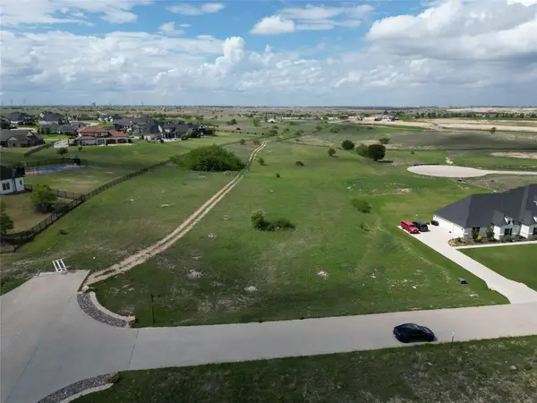 12401 Bella Dio Drive, Fort Worth, TX 76126