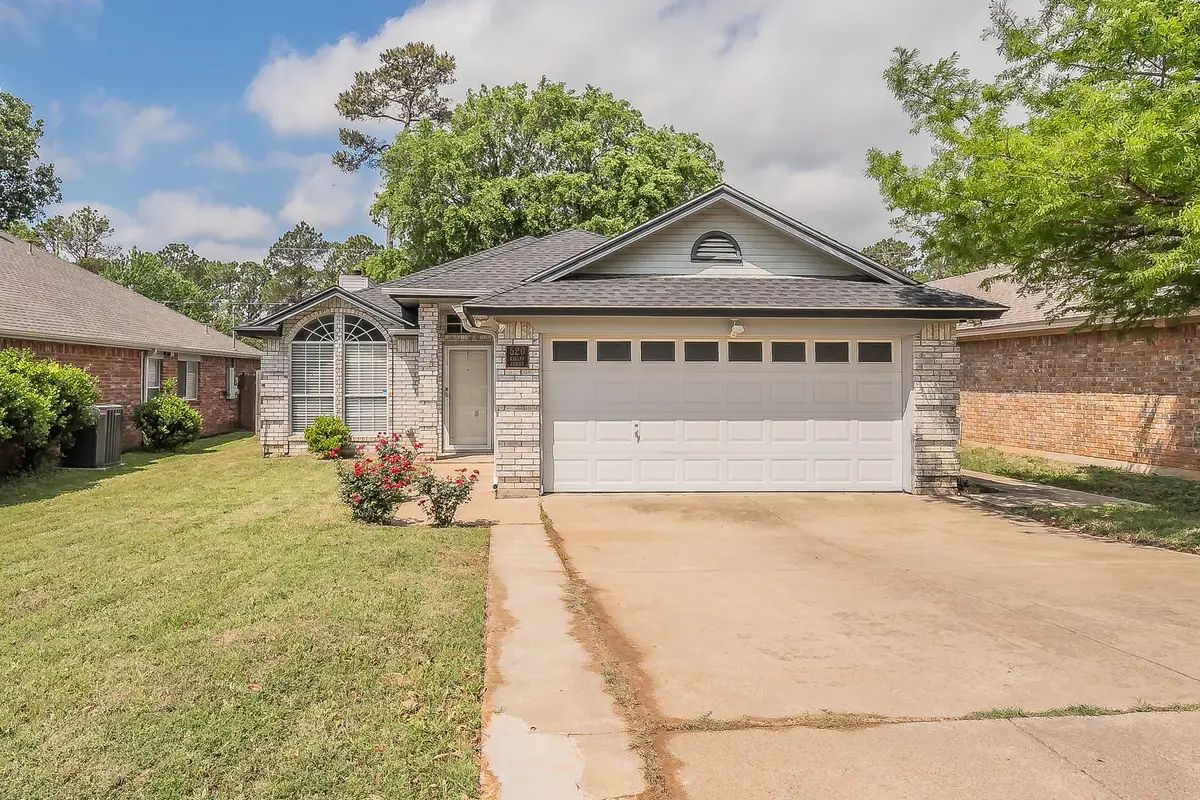 520 Kelley Court, Fort Worth, TX 76120 - #1
