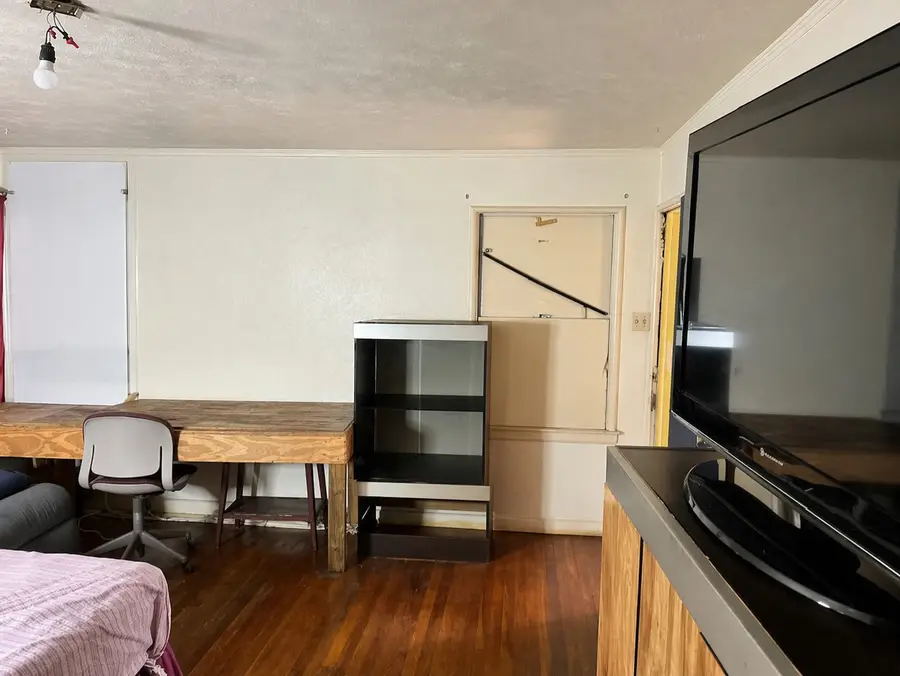 403 N Tennant Street, Dallas, TX 75208 - #2