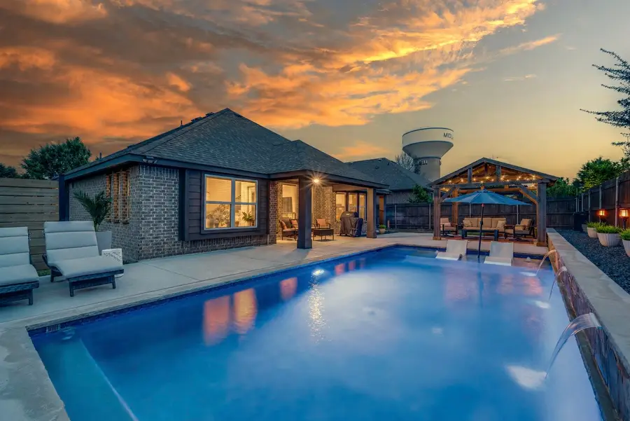 1505 Park Meadow Drive, Midlothian, TX 76065 - #2