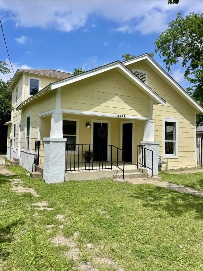 2613 Hale Avenue, Fort Worth, TX 76106 - #1